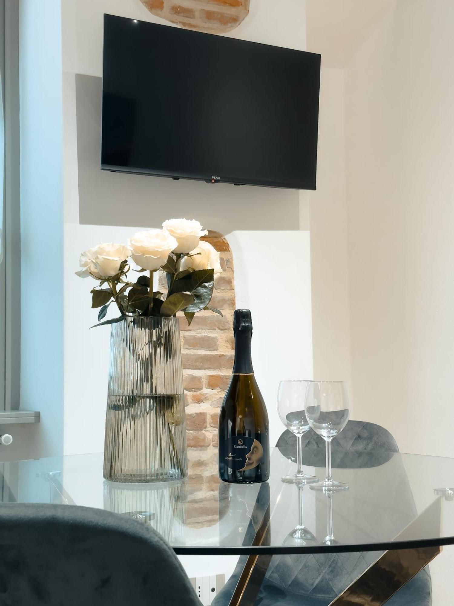 Lovely Home Bergamo Bagian luar foto