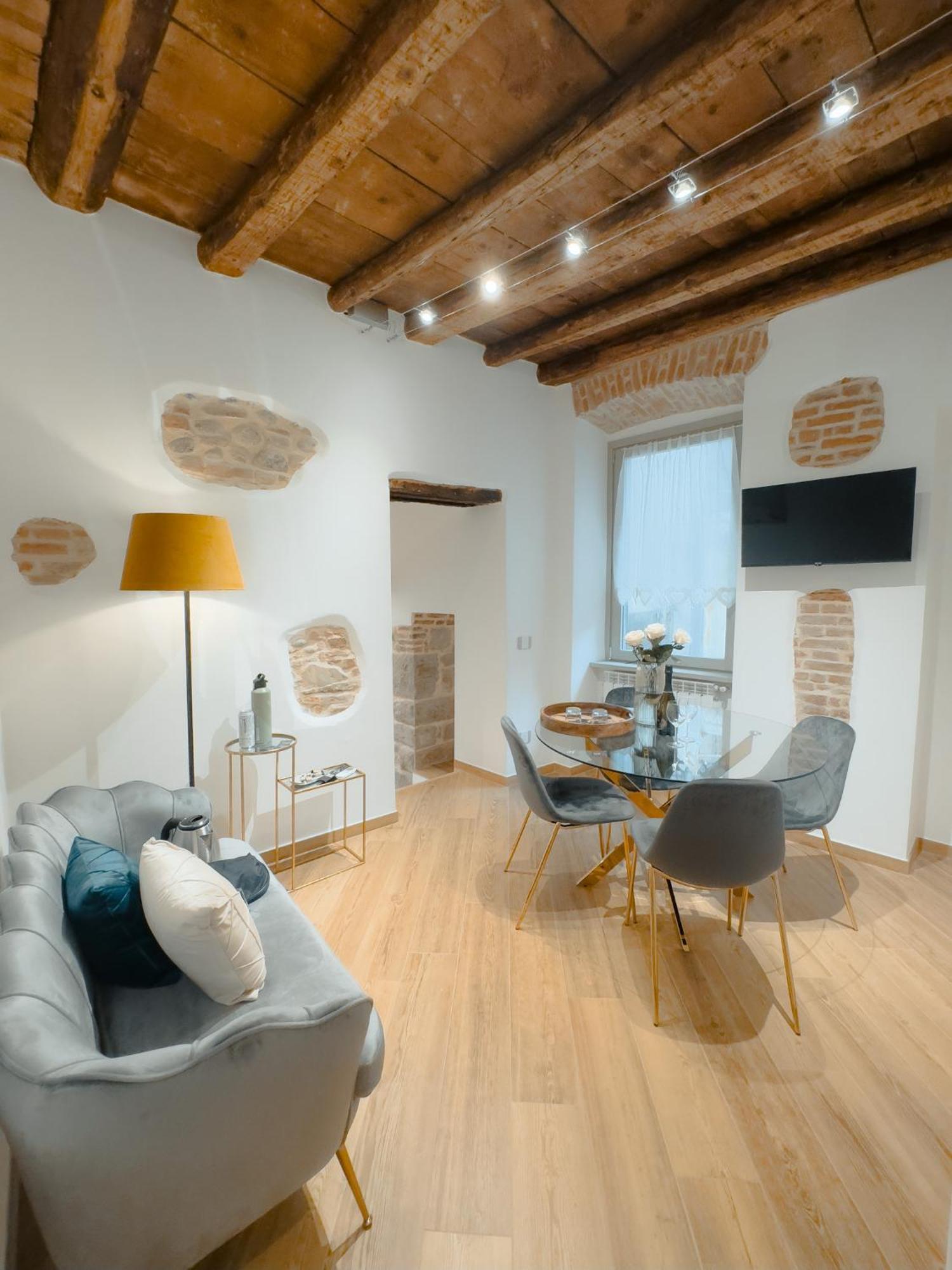 Lovely Home Bergamo Bagian luar foto